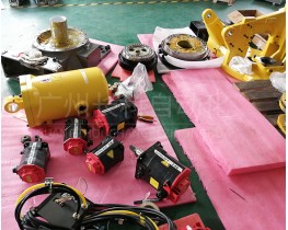 發(fā)那科機(jī)器人R-2000iC本體拆機(jī)件銷售：電機(jī)、減速器、平衡缸……