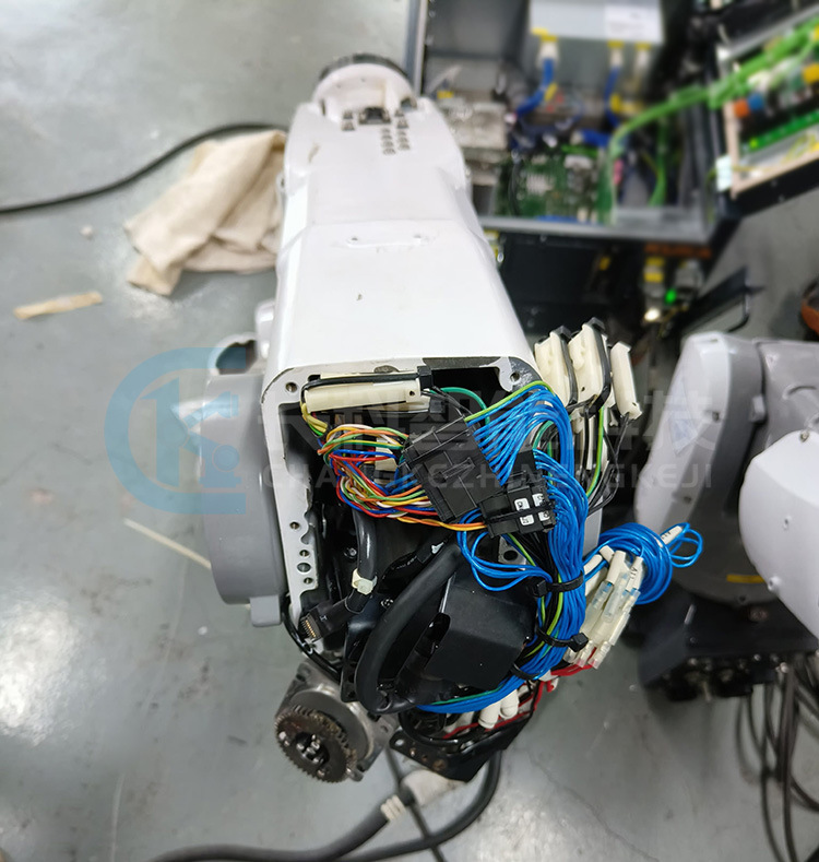 維修那智機(jī)器人MZ04、MZ07