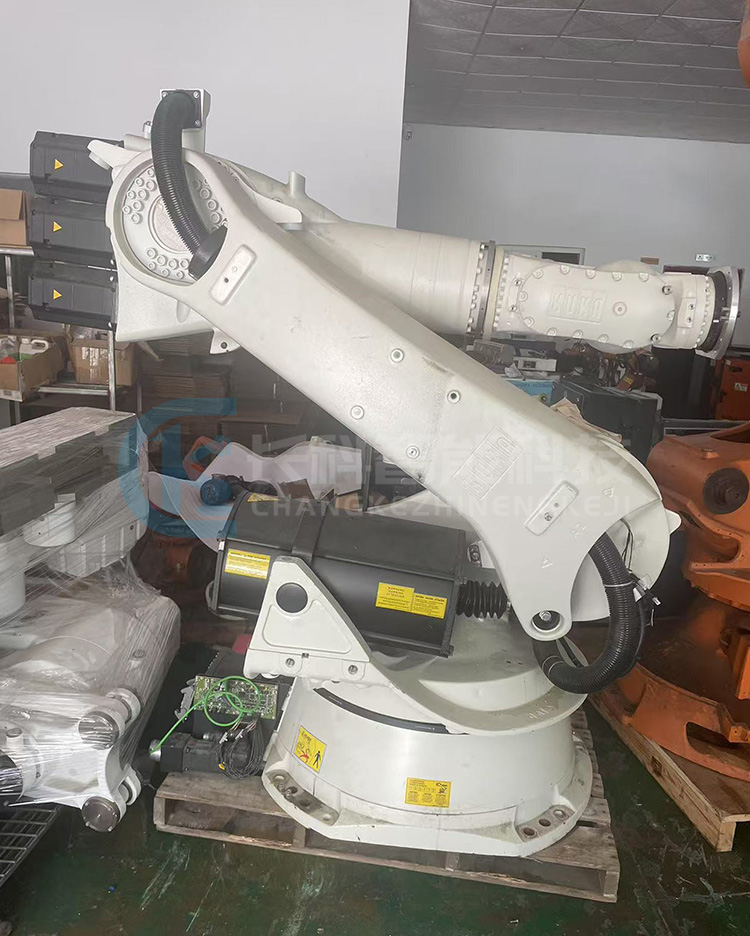 KUKA庫卡KR C2機(jī)器人KR240 Med AX KUKA庫卡KR C2機(jī)器人KR240 Med AX